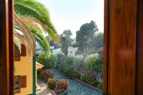 Κήπος έξω από το Bungalows - Villas Los Pajeros