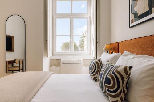 Ando Living - Corpo Santo House