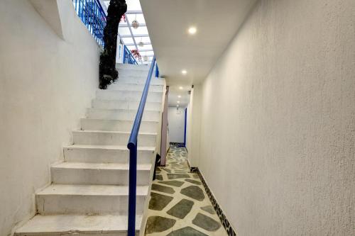 Fotografie z fotogalerie ubytování A Santorini Home - By Le Rêve 5Mins from Mall Road v destinaci Mussoorie