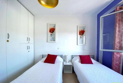 Canovas Nerja - Caravela