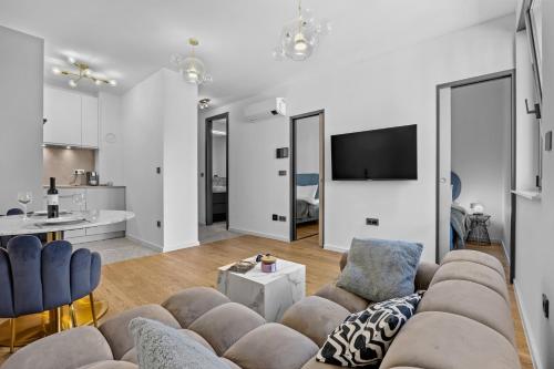 Caesars Palace - NEW modern apartment with FREE private parking