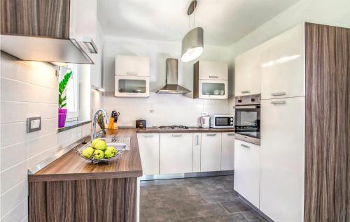 Awesome Home In Labin