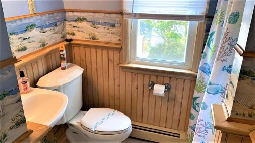 Bilik mandi di 918 Wenonah Avenue - Piece Of Paradise