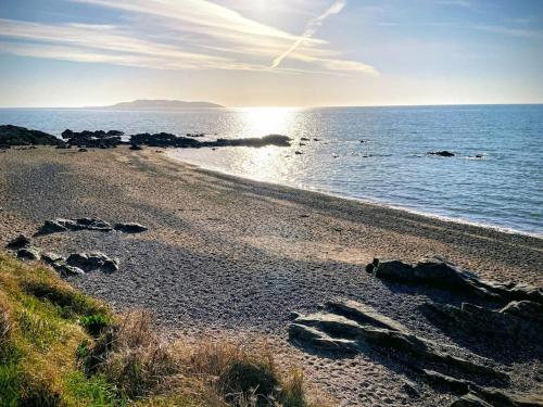 Gallery image of Entire 3BD Home 15 minutes from Dublin Airport in Portmarnock