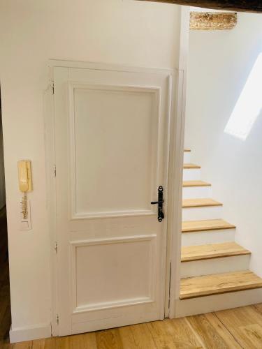 APPARTEMENT en DUPLEX VIEUX NICE