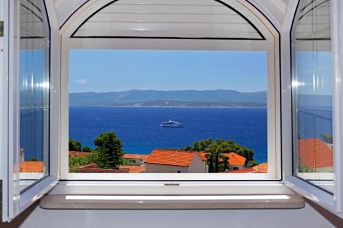 Gallery image of Apartments Toni in Bol
