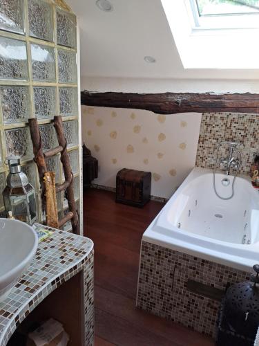 Koupelna v ubytování Maison avec spa aux portes d'Ajaccio