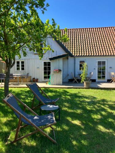 En have udenfor Marielyst B&B - Apartments
