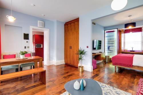 Residences at The Gyle - London photo 26