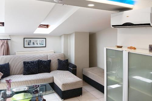 Metaxenia's apartment 301
