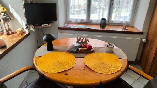 TV a/nebo společenská místnost v ubytování Charming studio in Poschiavo