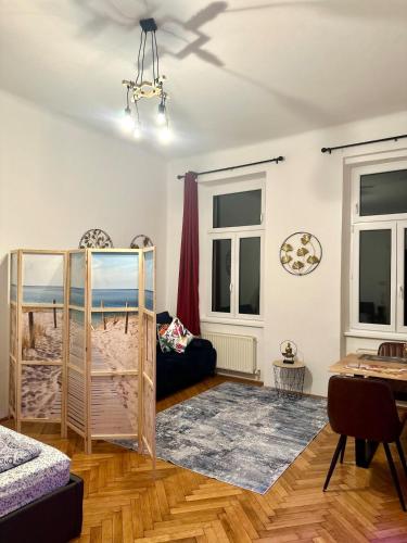 Centrally located apartment near Airport Trains Stations