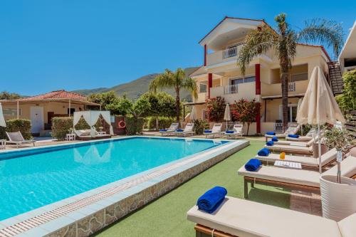 Oscar Villa & Studios