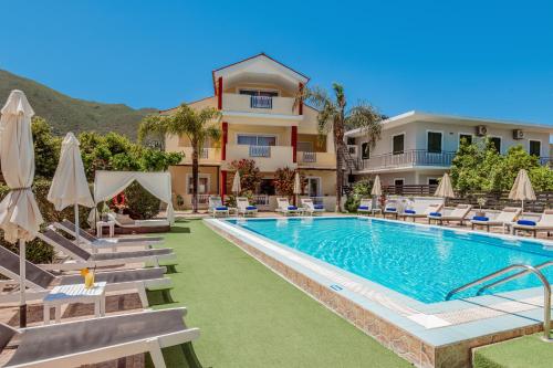 Gallery image of Oscar Villa & Studios in Alykes