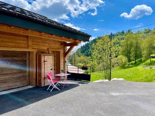 Charmant appartement sous combles, neuf