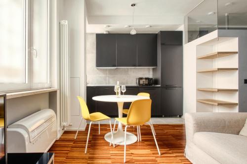 Corso Sempione - Stylish Apt
