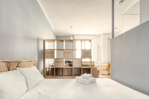 Corso Sempione - Stylish Apt