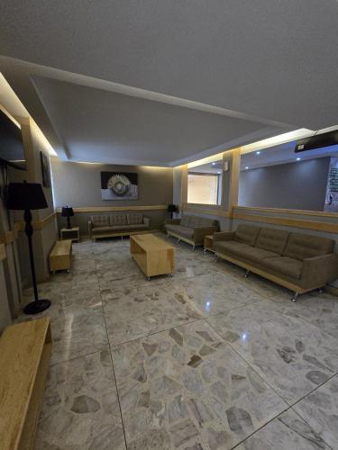 Posezení v ubytování Hotel y Villas Gran Vía, Tultitlán