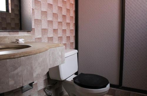 Un baño de HOTEL CONGRESO