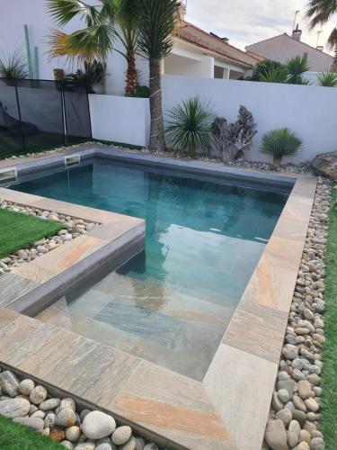 Maison standing avec piscine 3 chambres