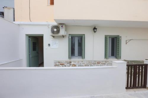 Terra Olivae Syros