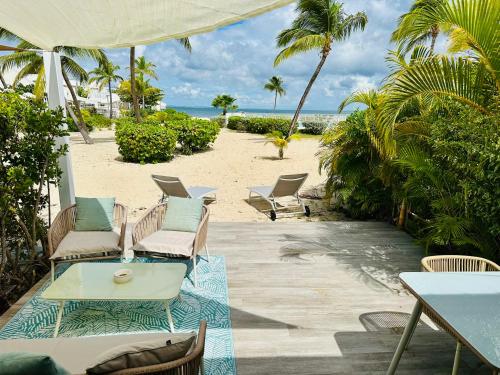 Κήπος έξω από το Coco Beach 2 bedrooms beachfront