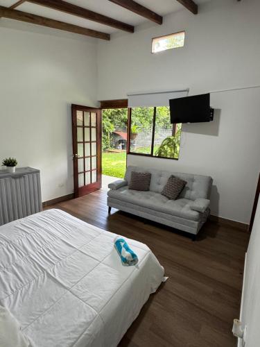 Una cama o camas en una habitación de Paisaje natural padel