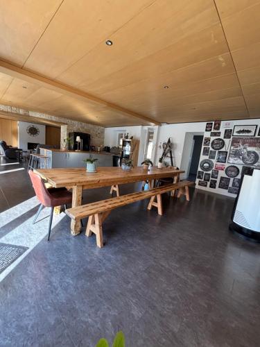 Photo de la galerie de l'établissement Grande maison de groupe, à La Limouzinière