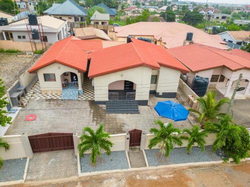 Capricorn Heights BnB 2 bedrooms Apartment at Kwabenya, Accra, Balloon Gate