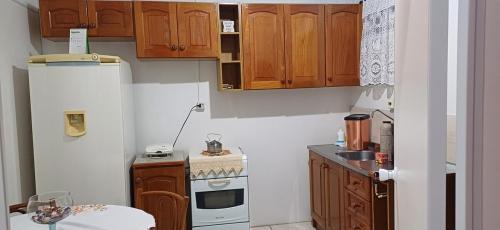 Kuchyň nebo kuchyňský kout v ubytování Apartamento 2 quartos