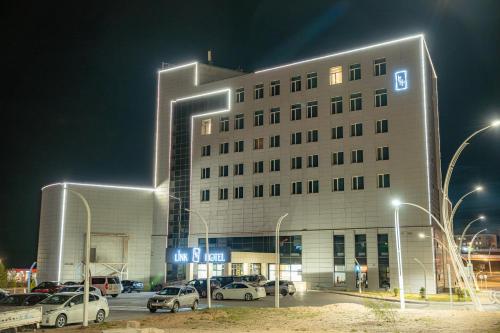 El edificio en el que está el hotel