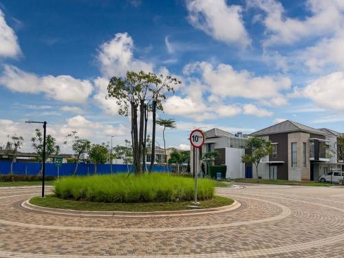 Zahrada ubytování House PIK2 Cluster Virginia 2BR with Wi-Fi & Netflix