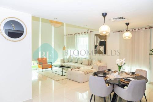 Φωτογραφία από το άλμπουμ του Bloomfields 2br Townhouse Marina Square AlReem στο Άμπου Ντάμπι