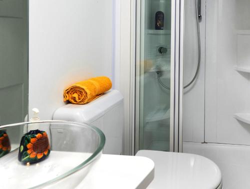 Un baño de Fornella Camping & Wellness family resort
