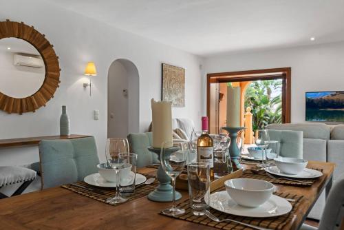 Beach Villa Sea La Vie Marbesa