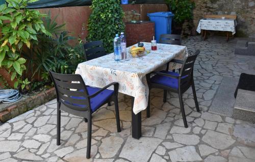 One-Bedroom Apartment In Pula