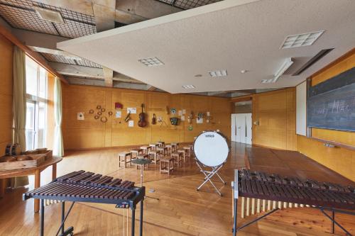 Un lugar para sentarse en MUJI BASE oikawa