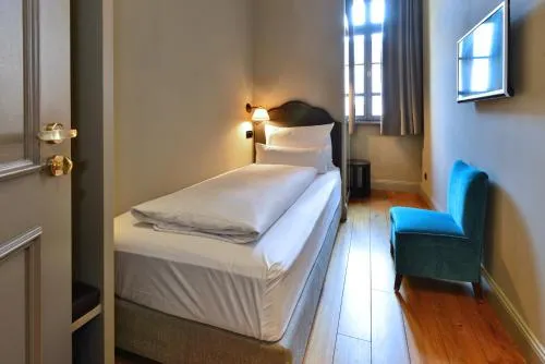 Monbijou Hotel photo 36