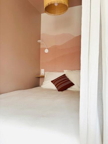 L Atelier - Studio near Hospital Centers