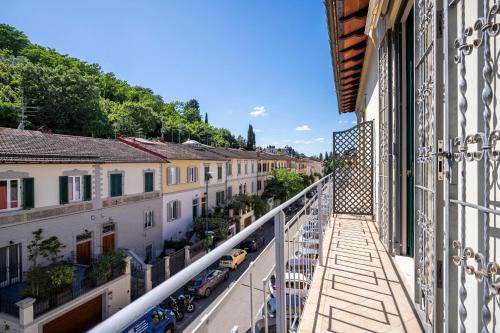 Burchiello Chic Stay-With Green View In Quiet Florence