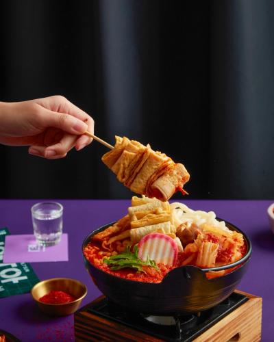 Makanan di atau berdekatan hotel