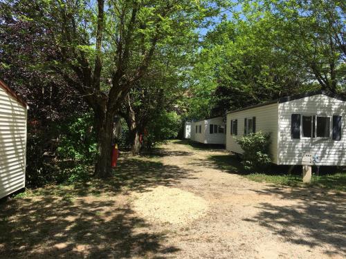 Gallery image of Camping L'Oasis in Grospierres