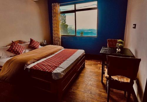 Gambar di galeri bagi The Forest Lodge - Below Mall Road di Darjeeling