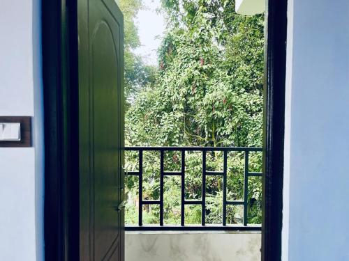 Gambar di galeri bagi The Forest Lodge - Below Mall Road di Darjeeling