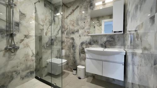 Gallery image of Fengari - Luxurious Apartments in Keramotí