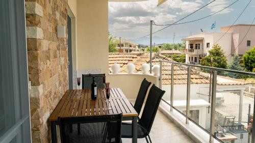 Gallery image of Fengari - Luxurious Apartments in Keramotí
