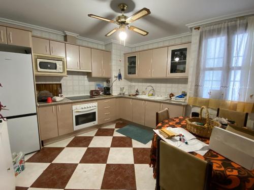 Η κουζίνα ή μικρή κουζίνα στο Casa LaMedina