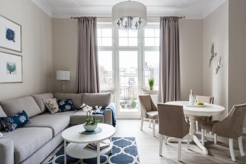 Sanhaus Apartments - VERONA - apartament z balkonem i dwoma sypialniami, 200 m od plaży