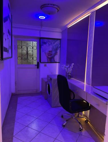 Coin salon dans l'établissement Luxury 2BR Wuse 2 247 Power Free Wi-Fi