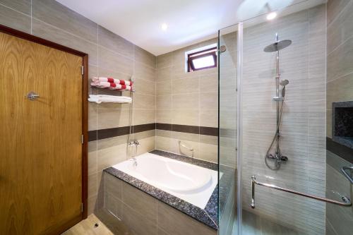 Koupelna v ubytování Phu Hai Beach Resort & Spa Phan Thiet